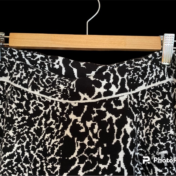 Lane Bryant a line skirt 14/16 - Picture 3 of 6